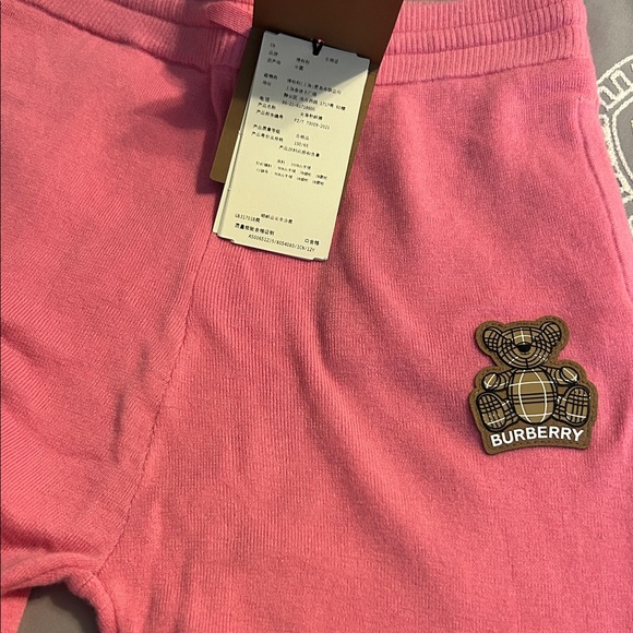 New authentic Burberry logo cashmere jogger - Picture 1 of 6